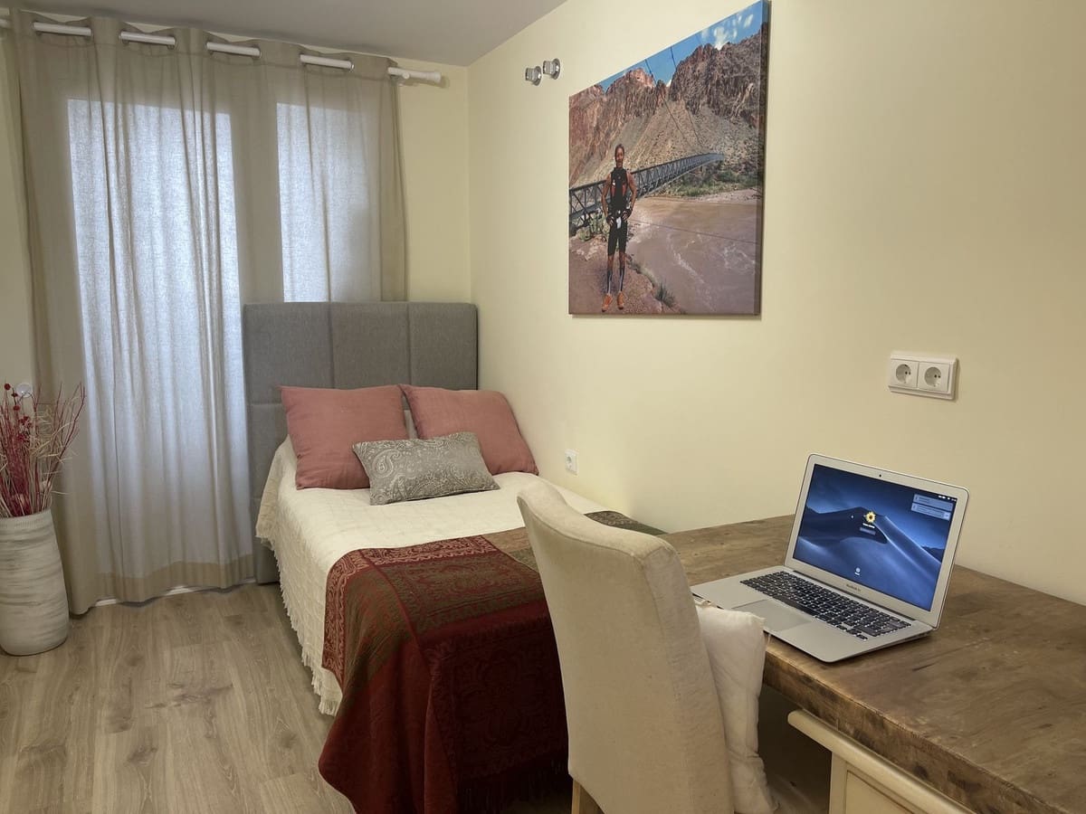 3 bedroom Apartment for sale in Benahavis with pool garage - € 480,000 (Ref: 9471635)