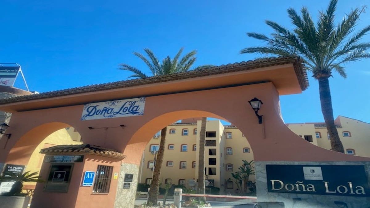 Studio te koop in Calahonda met zwembad - € 229.000 (Ref: 9473279)