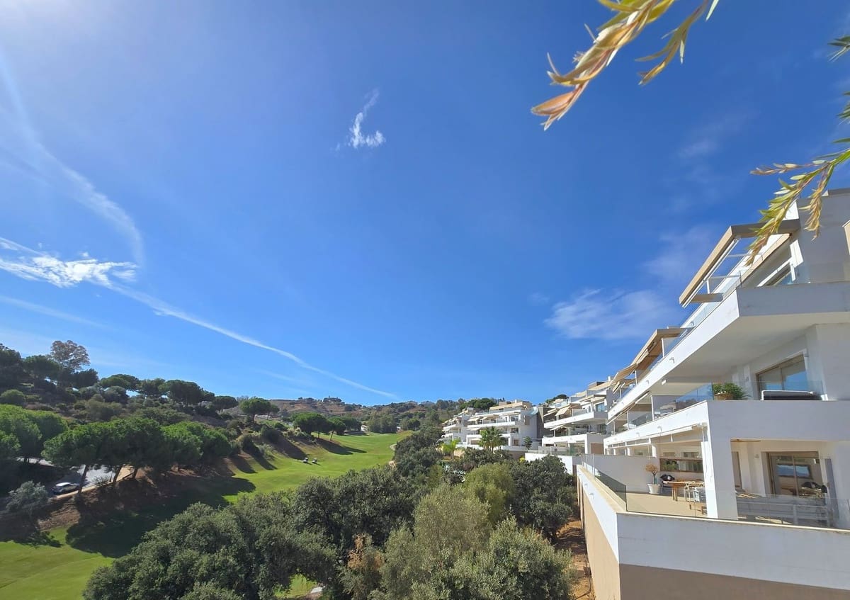 2 soverom Leilighet til salgs i Mijas med svømmebasseng garasje - € 485 000 (Ref: 9473371)