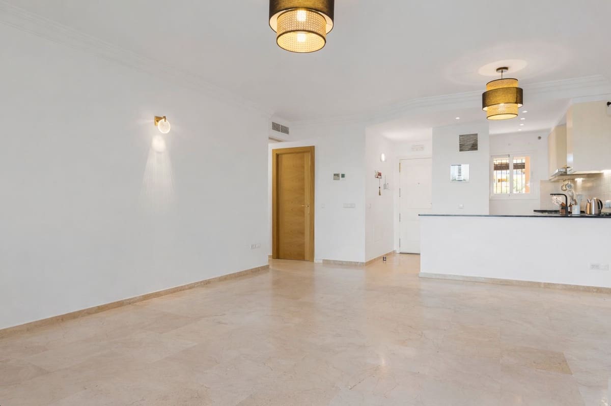 3 bedroom Apartment for sale in New Golden Mile with pool garage - € 390,000 (Ref: 9473435)