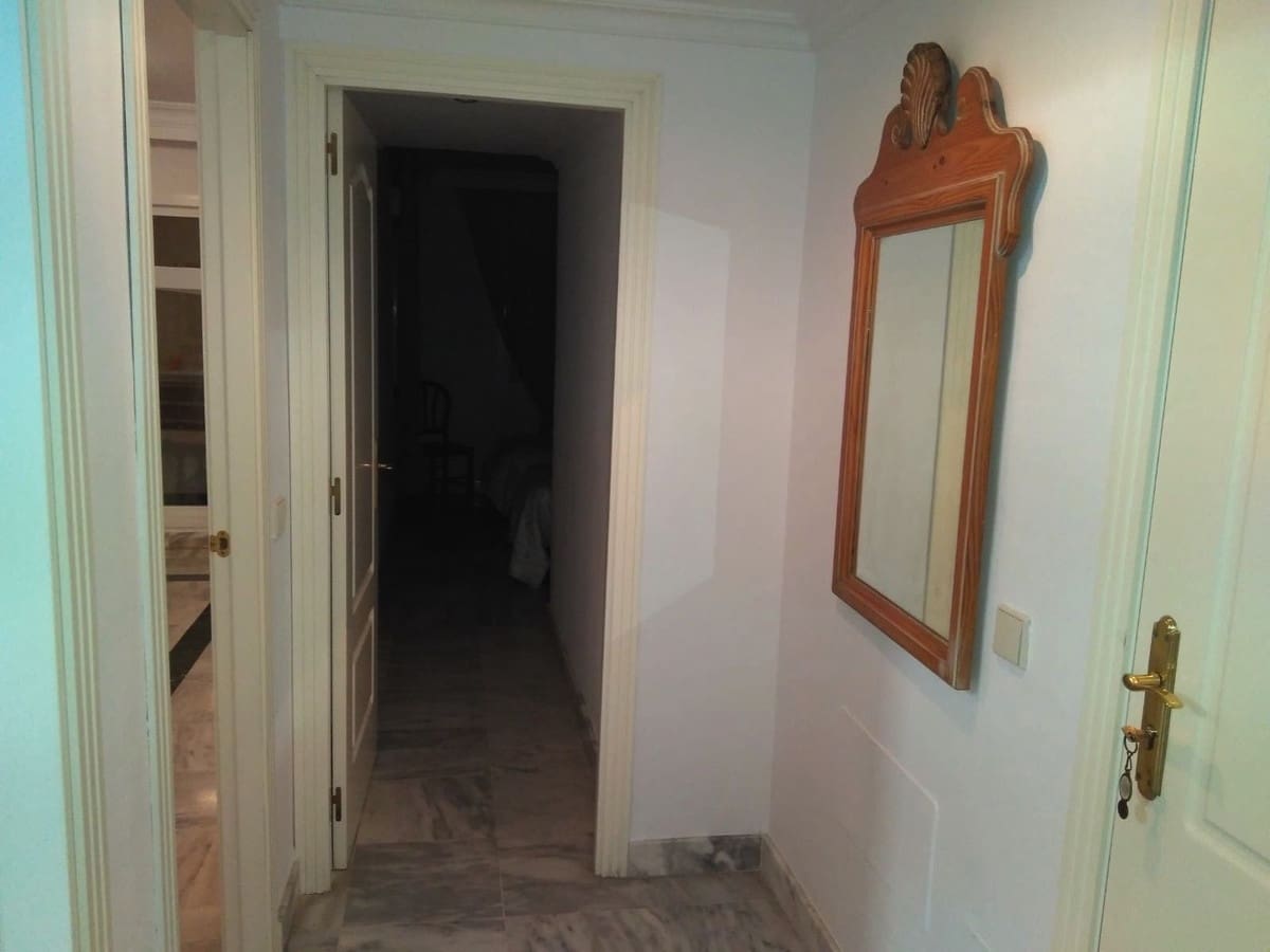 1 bedroom Apartment for sale in Marbella - € 360,000 (Ref: 9478873)