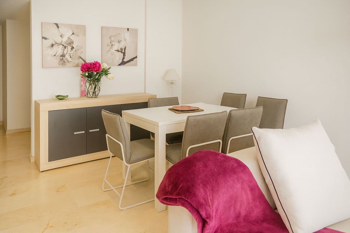 2 bedroom Apartment for sale in Guadalmina with pool garage - € 365,000 (Ref: 9478874)