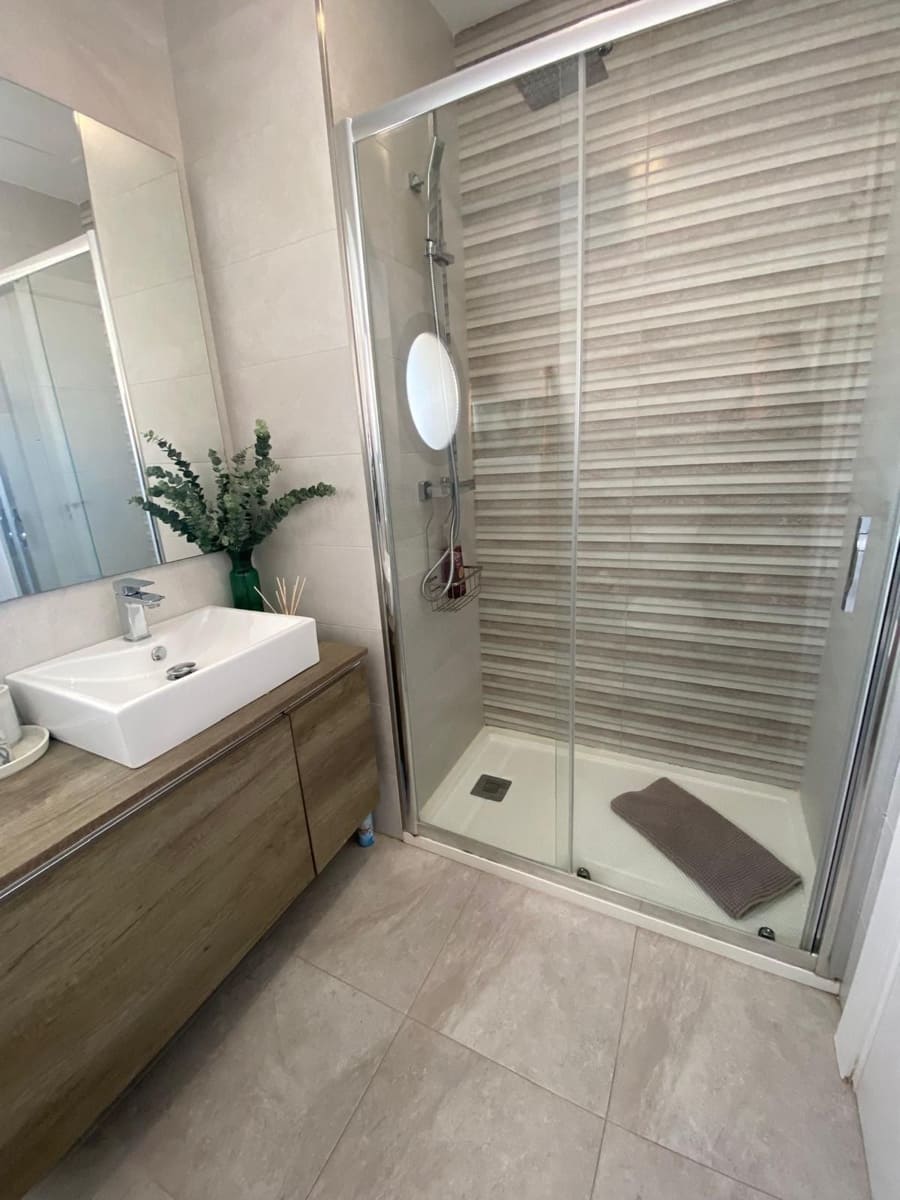 1 bedroom Penthouse for sale in Manilva with pool garage - € 367,500 (Ref: 9478879)