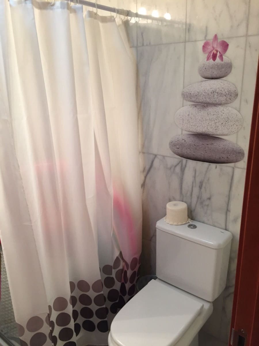 2 bedroom Apartment for sale in Benahavis with pool garage - € 370,000 (Ref: 9478880)