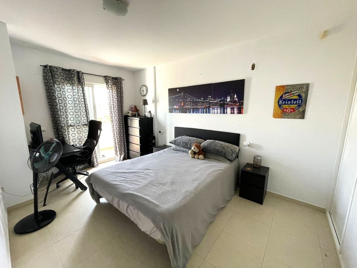 3 bedroom Apartment for sale in Marbella with pool garage - € 375,000 (Ref: 9478884)