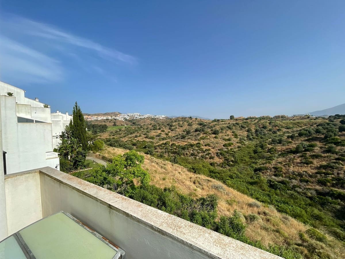 3 bedroom Apartment for sale in Marbella with pool garage - € 375,000 (Ref: 9478884)