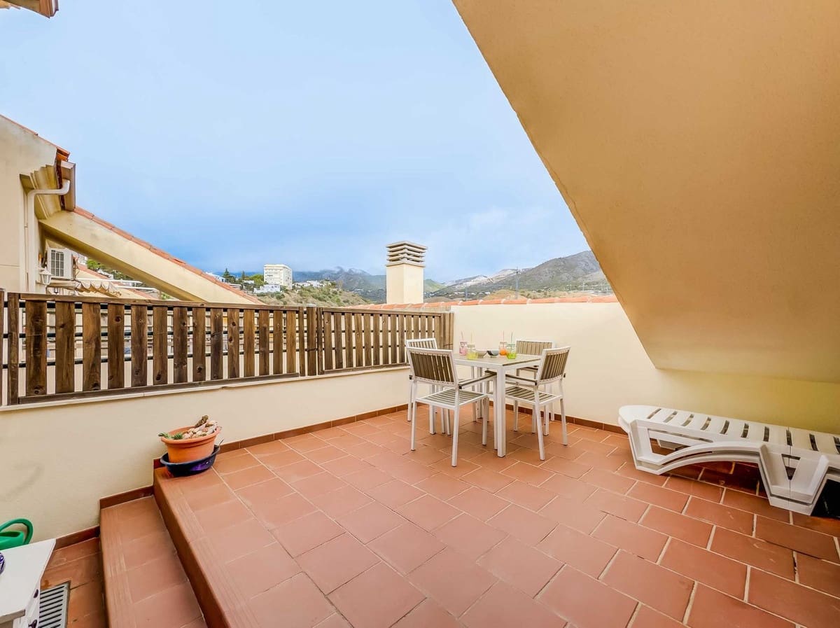 3 bedroom Penthouse for sale in Fuengirola with pool garage - € 385,000 (Ref: 9478890)