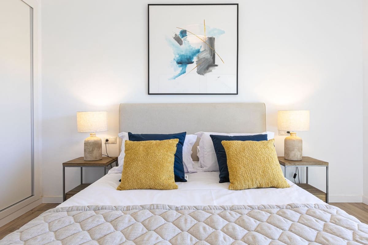 1 bedroom Apartment for sale in Fuengirola with garage - € 390,000 (Ref: 9478893)