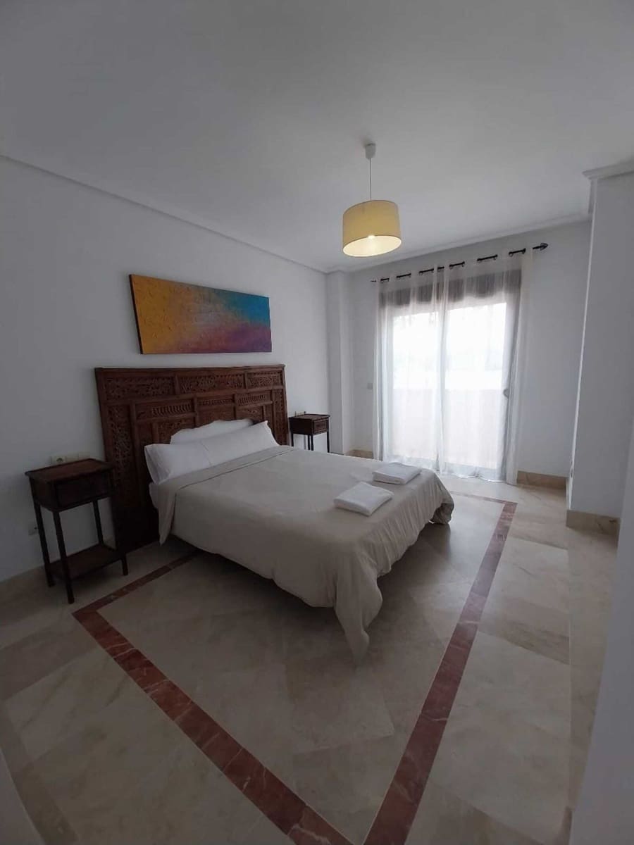 2 chambre Appartement à vendre à Sotogrande avec piscine garage - 390 000 € (Ref: 9478894)