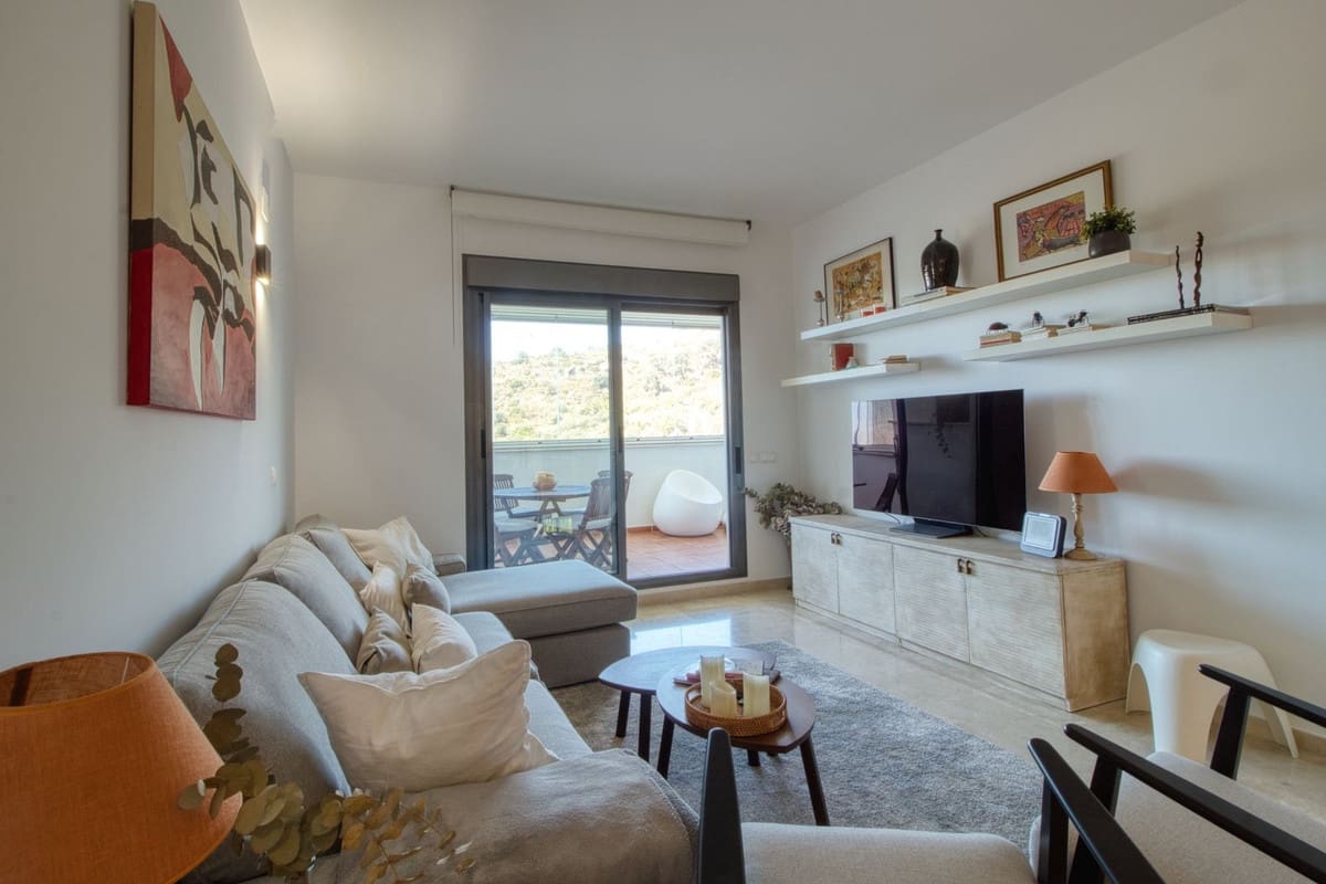 2 bedroom Apartment for sale in Manilva with pool garage - € 390,000 (Ref: 9478895)