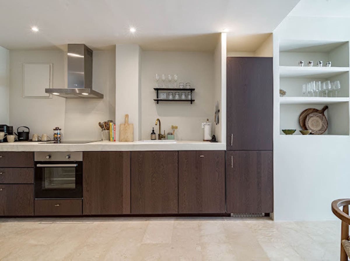 2 sypialnia Apartament na sprzedaż w Nueva Andalucia z basenem garażem - 394 500 € (Ref: 9478898)