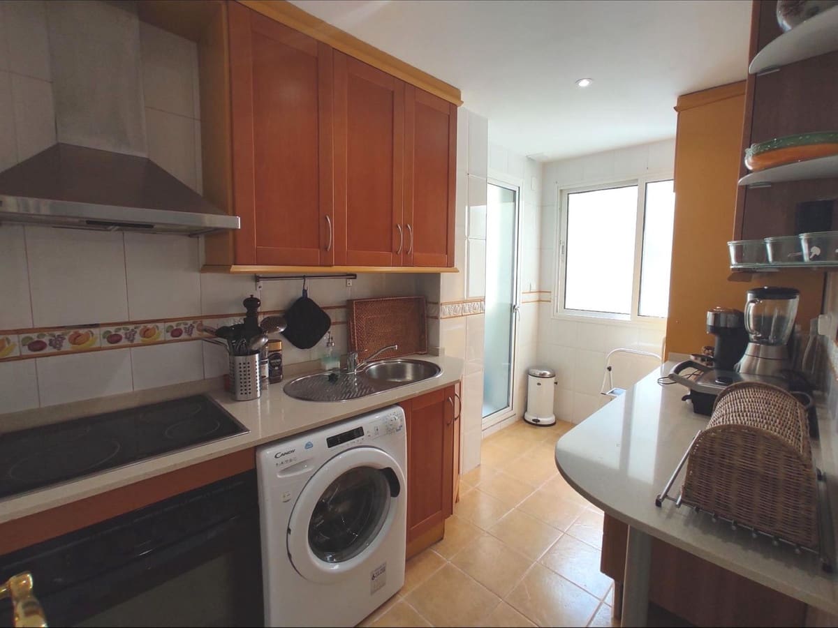 1 sypialnia Apartament na sprzedaż w Marbella z basenem garażem - 395 000 € (Ref: 9478926)