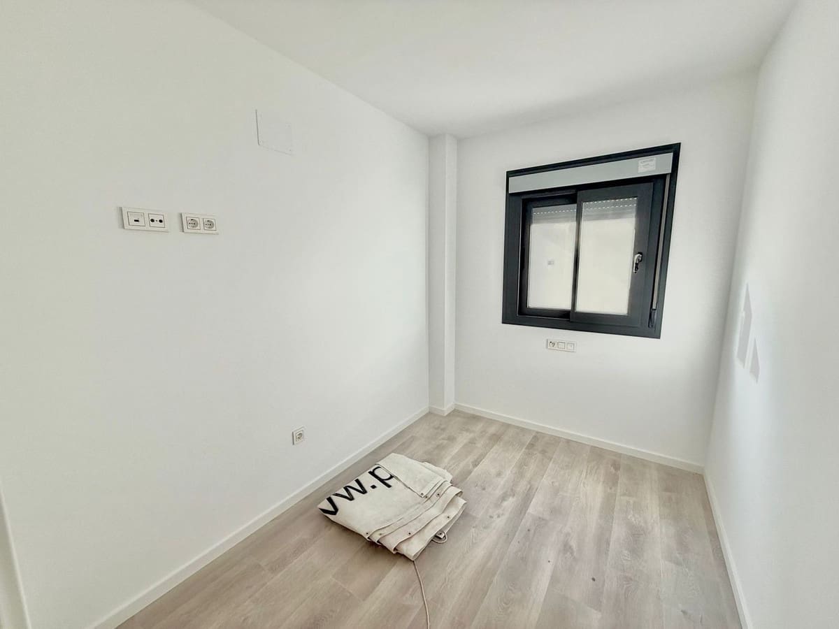 2 quarto Apartamento para venda em Fuengirola - 395 000 € (Ref: 9478927)