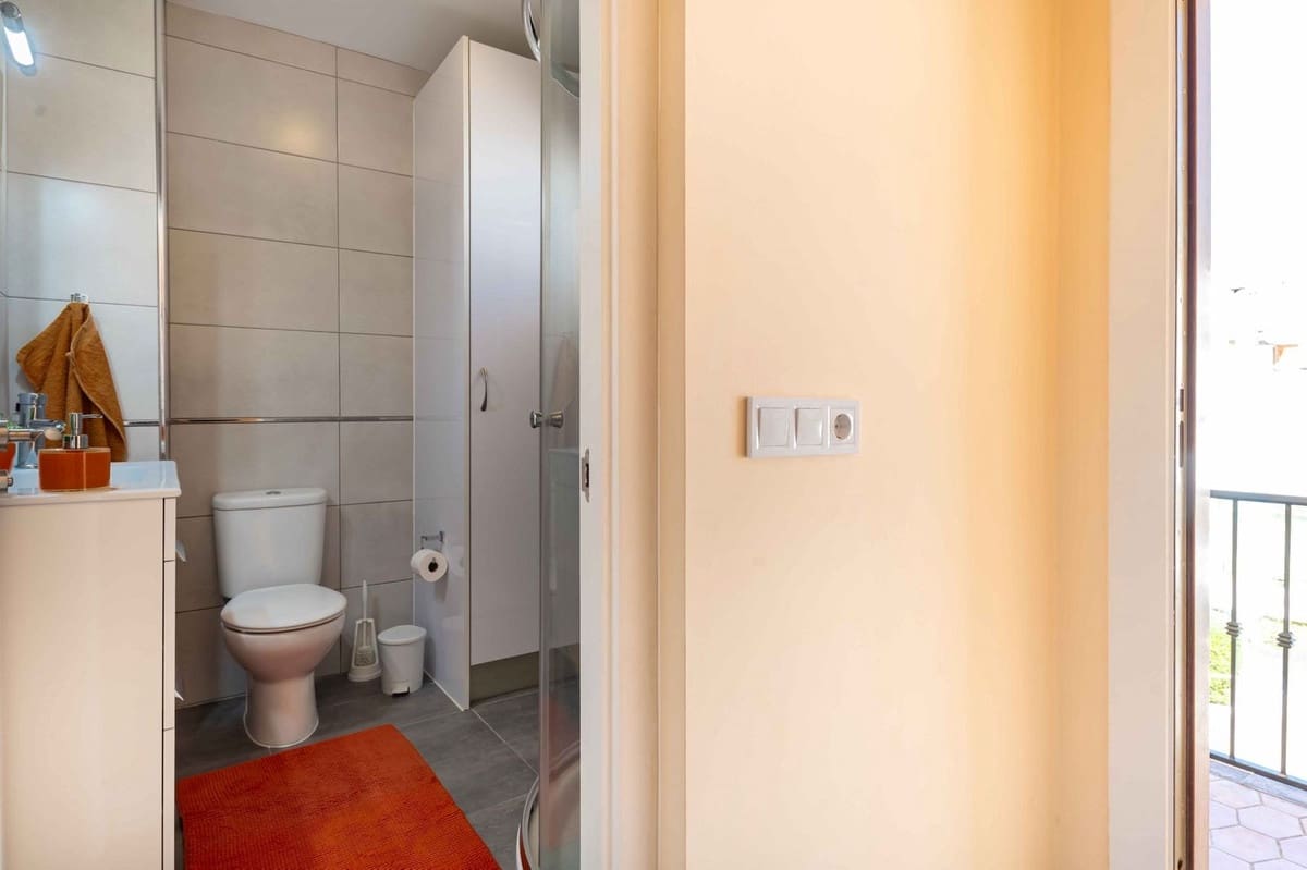 2 soveværelse Penthouse til salg i La Sierrezuela med swimmingpool garage - € 395.000 (Ref: 9478930)