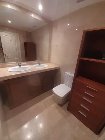 2 bedroom Apartment for sale in Estepona with pool garage - € 395,000 (Ref: 9478931)