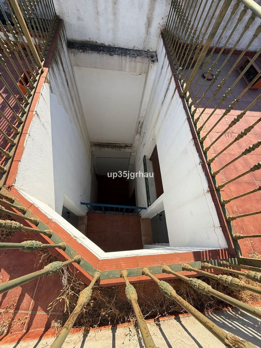 3 chambre Appartement à vendre à Estepona avec garage - 399 000 € (Ref: 9478933)