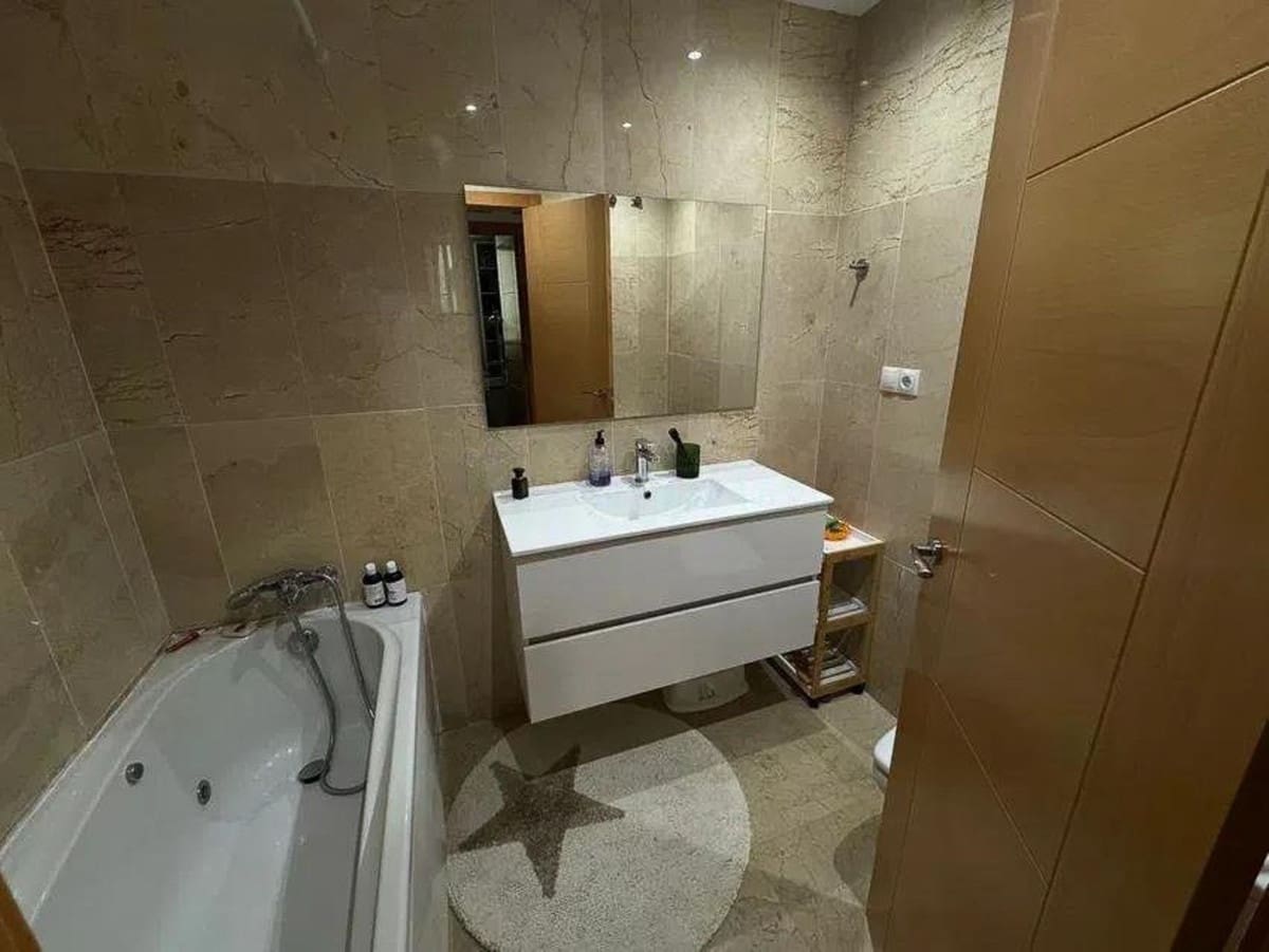 2 bedroom Apartment for sale in Benahavis with pool garage - € 400,000 (Ref: 9478937)