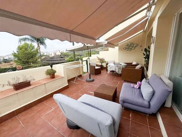 2 bedroom Apartment for sale in Benahavís with pool garage - € 400,000 (Ref: 9478937)