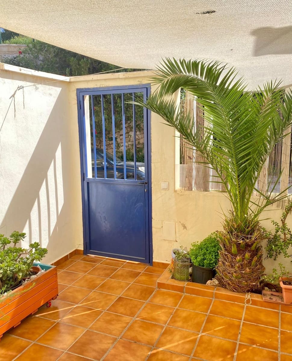 4 sypialnia Dom na sprzedaż w Fuengirola z basenem garażem - 410 000 € (Ref: 9478941)