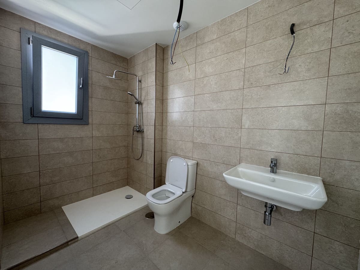 2 chambre Appartement à vendre à Estepona avec piscine garage - 415 000 € (Ref: 9478967)