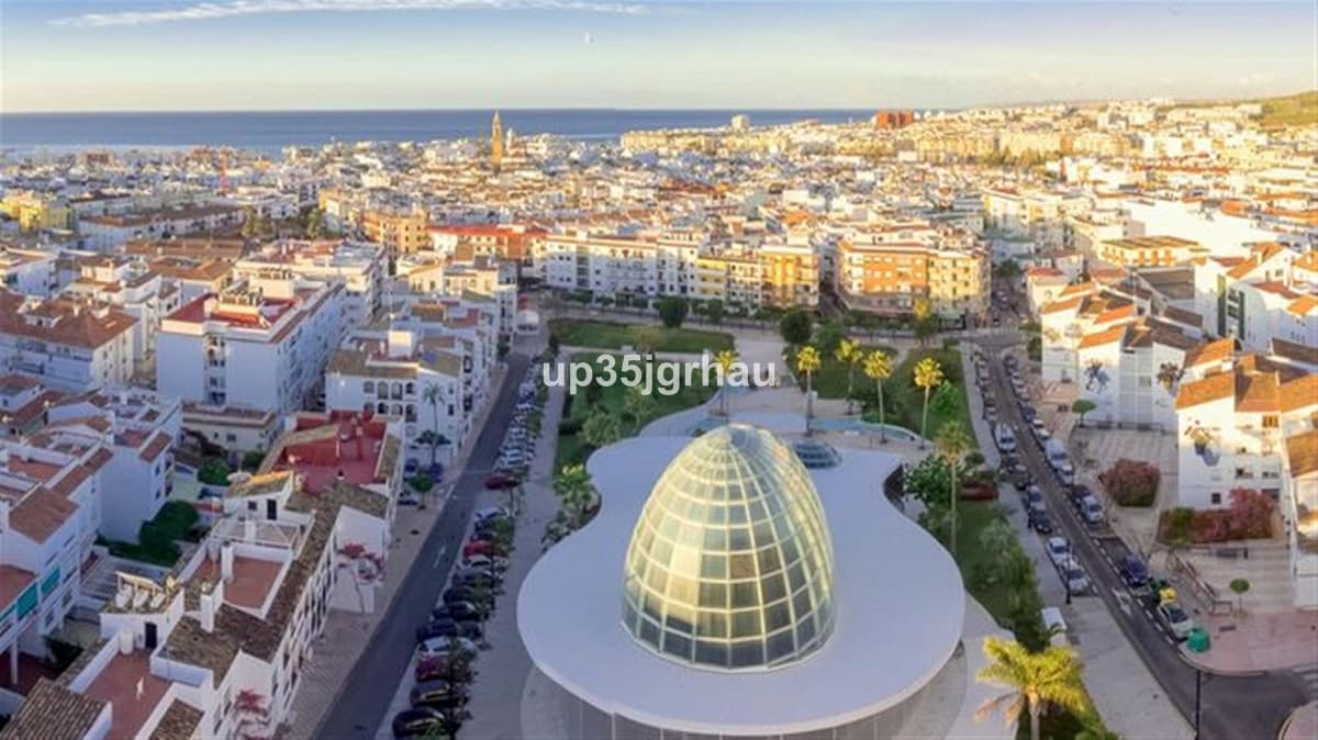 Studio te koop in Estepona - € 179.900 (Ref: 9478971)