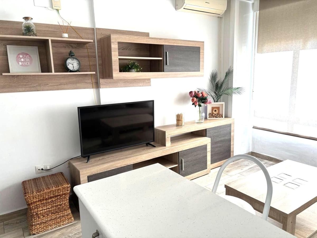 1 bedroom Apartment for sale in Torremolinos with pool - € 190,000 (Ref: 9478972)