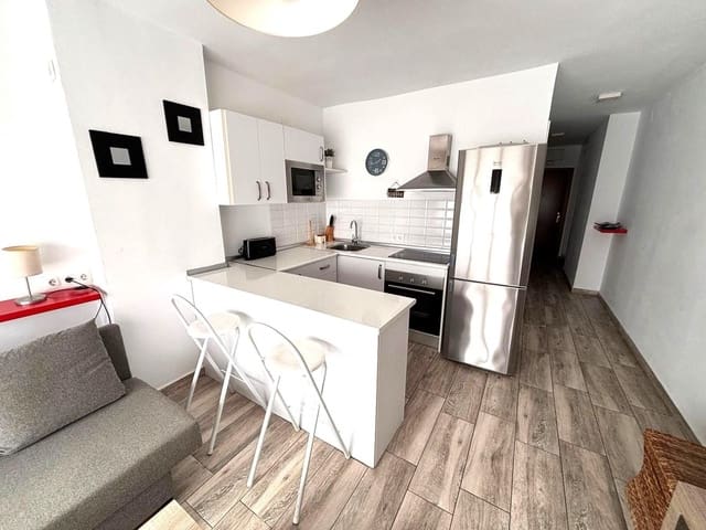 1 soverom Leilighet til salgs i Torremolinos med svømmebasseng - € 190 000 (Ref: 9478972)