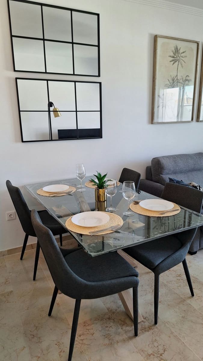 2 bedroom Apartment for sale in Manilva with pool garage - € 230,000 (Ref: 9478978)