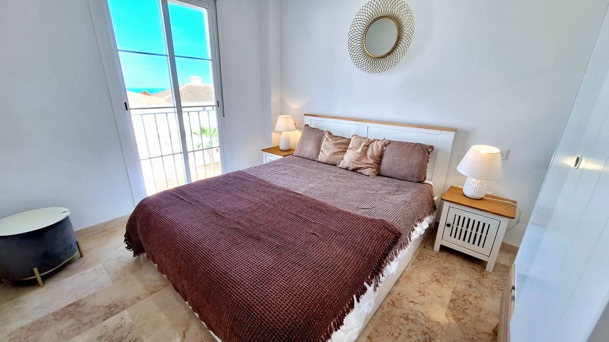 2 bedroom Apartment for sale in Manilva with pool garage - € 230,000 (Ref: 9478978)