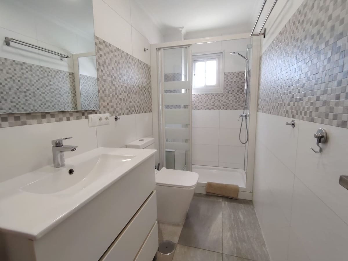 3 sovrum Lägenhet till salu i Fuengirola - 235 000 € (Ref: 9478981)