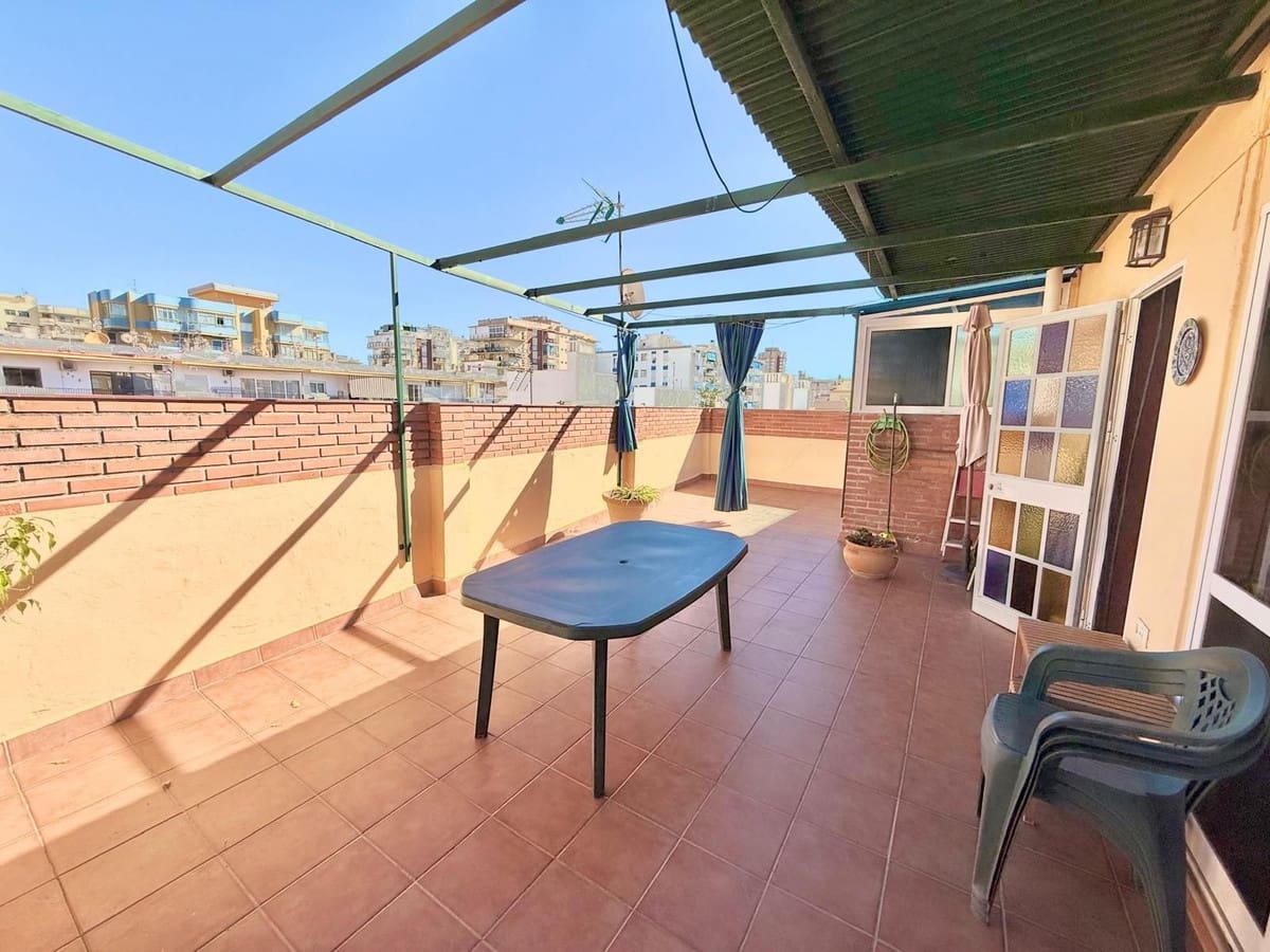 2 quarto Penthouse para venda em Fuengirola - 239 000 € (Ref: 9478984)