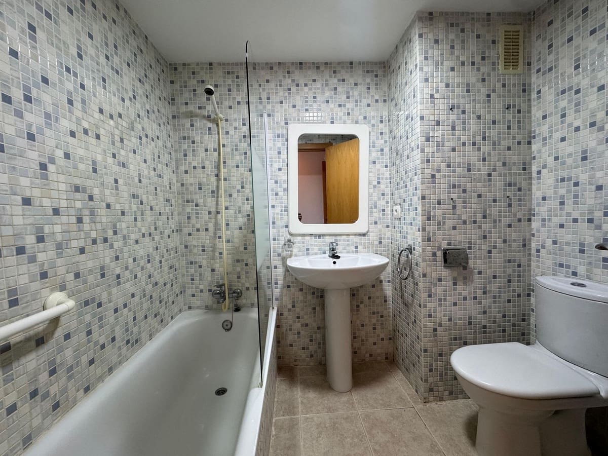 2 Zimmer Apartment zu verkaufen in Casares mit Pool Garage - 240.000 € (Ref: 9478987)