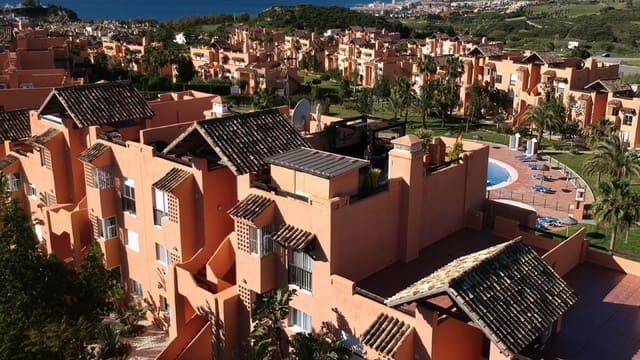 2 Zimmer Apartment zu verkaufen in Casares mit Pool Garage - 240.000 € (Ref: 9478987)