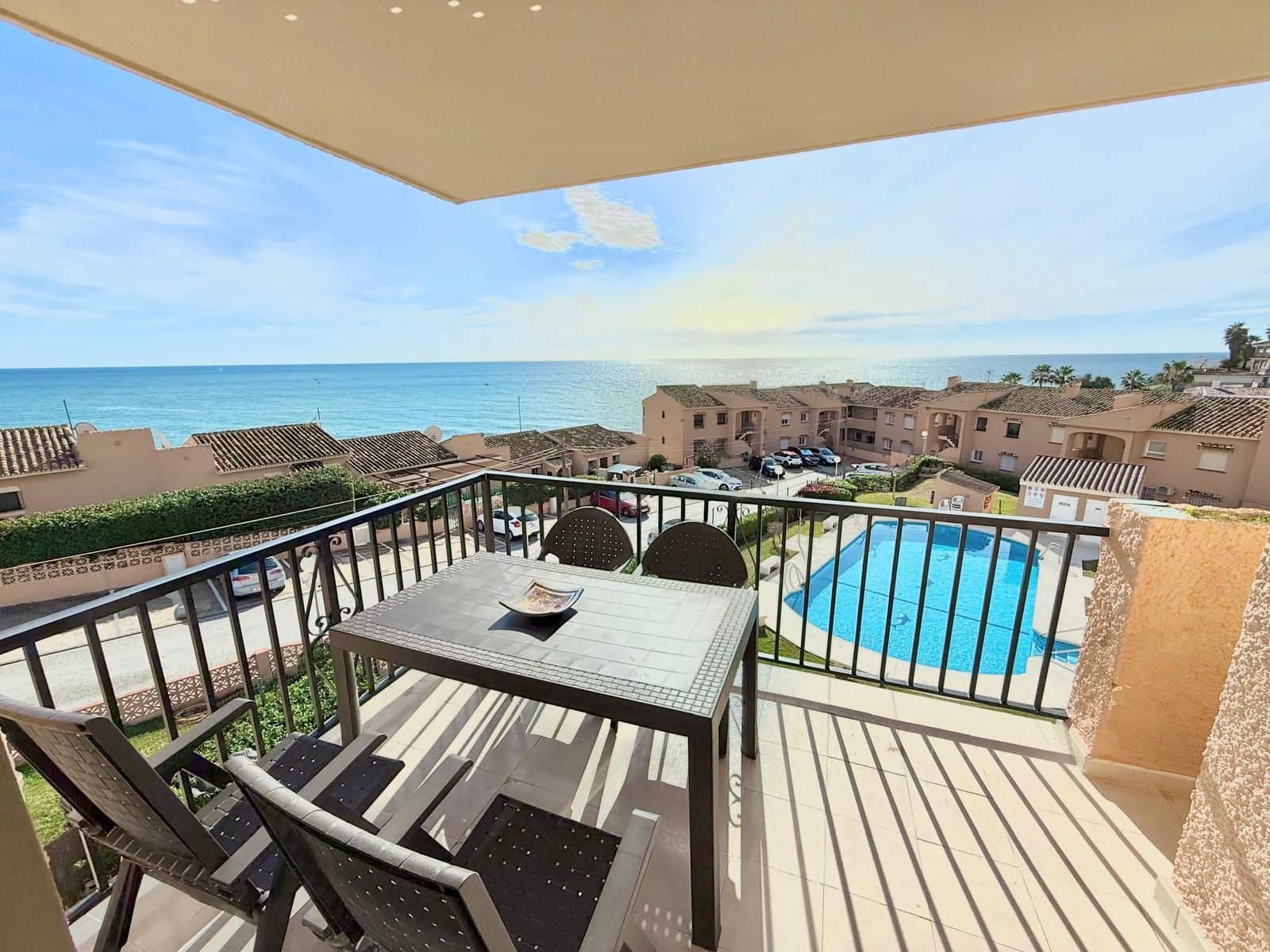 2 sovrum Lägenhet till salu i Mijas Costa med pool garage - 319 000 € (Ref: 9483585)