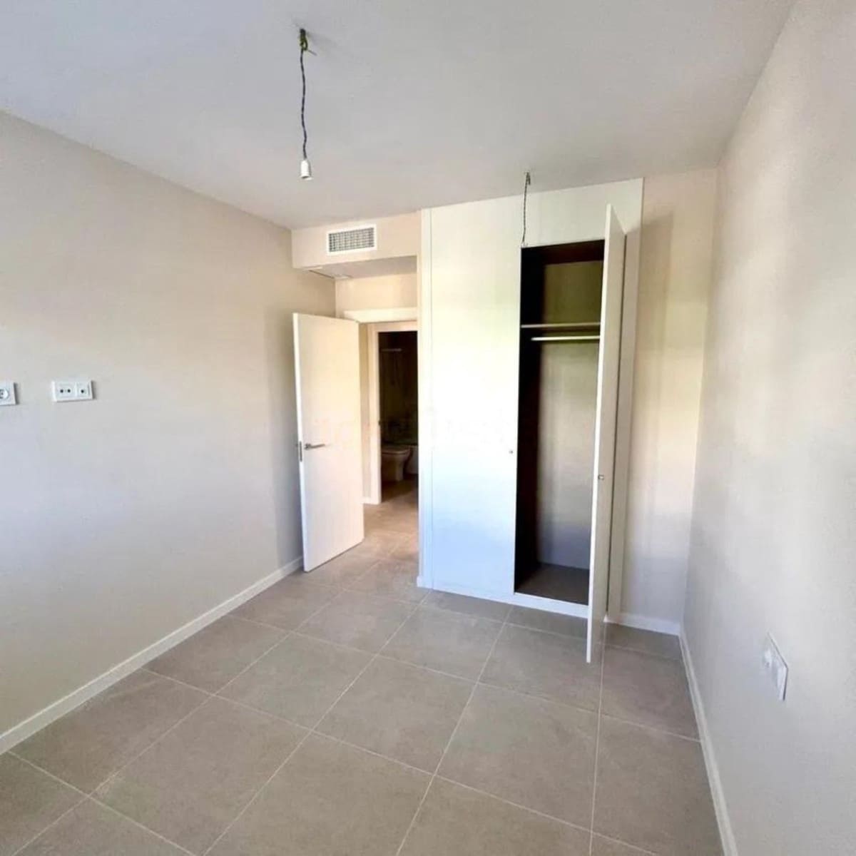 2 bedroom Apartment for sale in Bel-Air with pool garage - € 525,000 (Ref: 9483586)