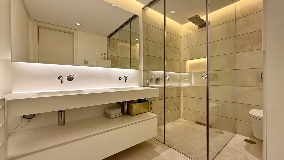 3 bedroom Apartment for sale in Marbella with pool garage - € 1,195,000 (Ref: 9483588)