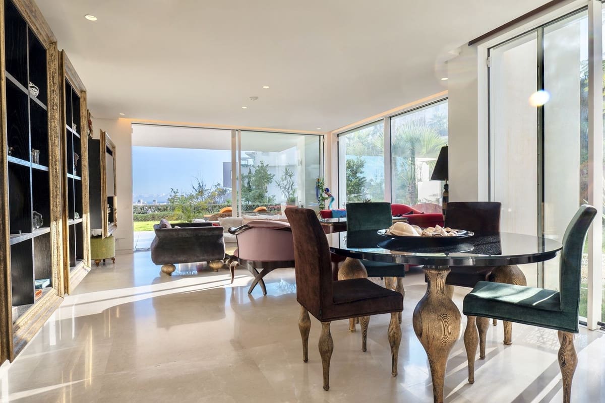 3 bedroom Apartment for sale in Marbella with pool garage - € 1,195,000 (Ref: 9483588)