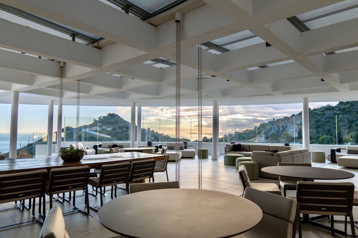 3 bedroom Apartment for sale in Marbella with pool garage - € 1,195,000 (Ref: 9483588)