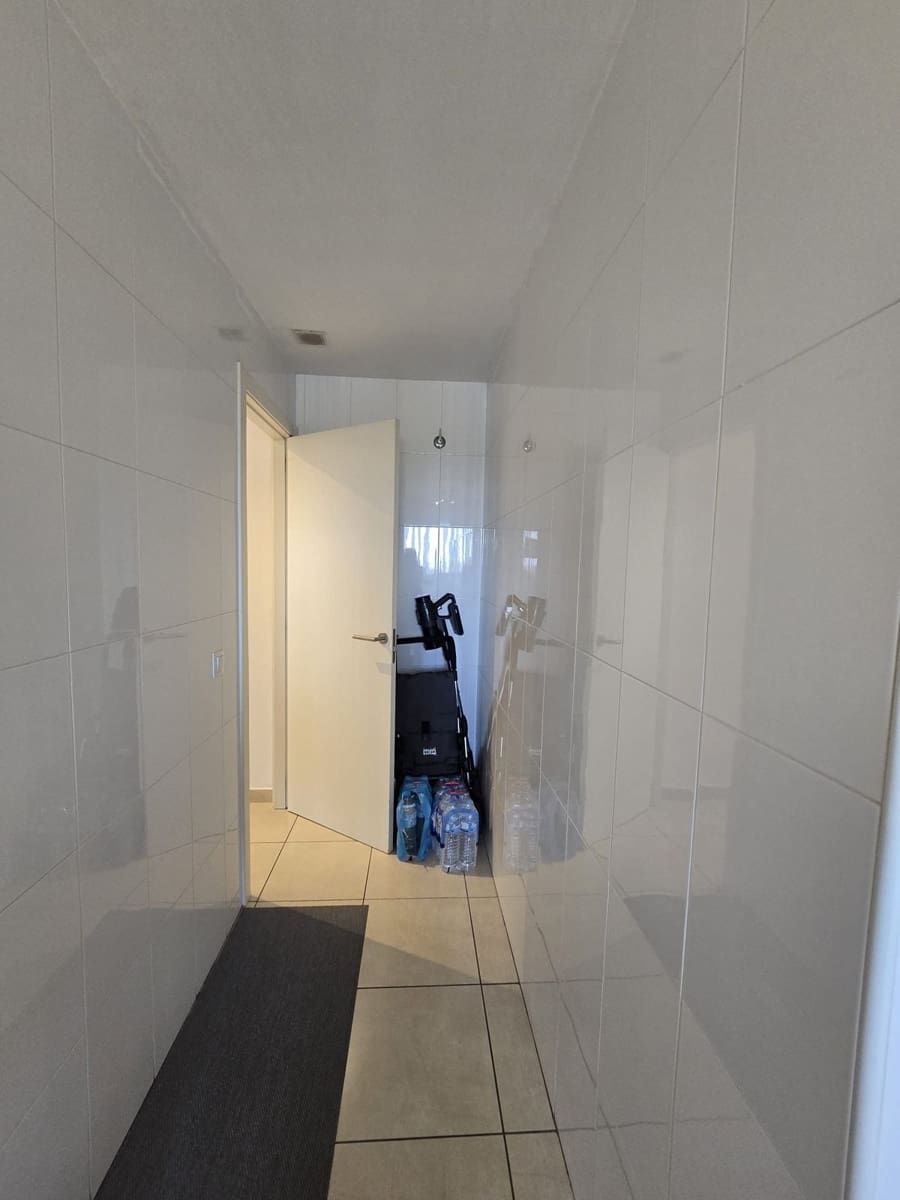 3 soverom Leilighet til salgs i Nueva Andalucia med svømmebasseng garasje - € 335 000 (Ref: 9494739)