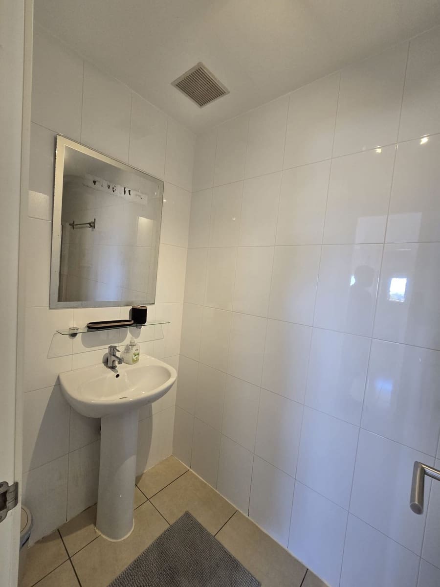 3 soverom Leilighet til salgs i Nueva Andalucia med svømmebasseng garasje - € 335 000 (Ref: 9494739)