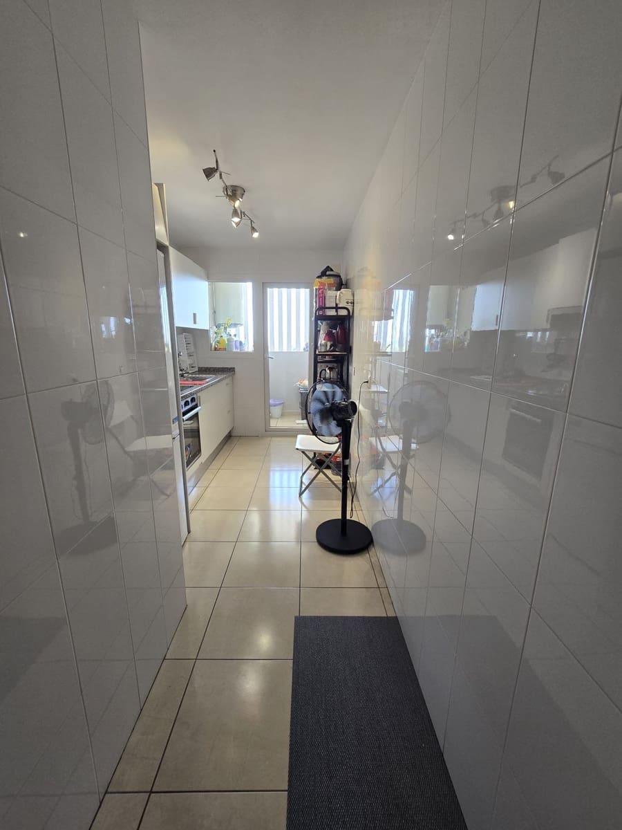 3 soverom Leilighet til salgs i Nueva Andalucia med svømmebasseng garasje - € 335 000 (Ref: 9494739)