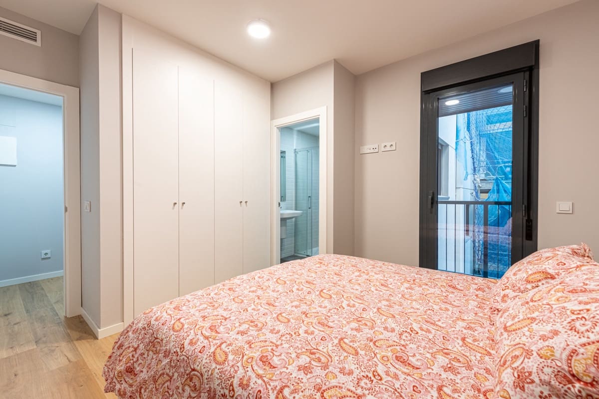 3 bedroom Apartment for sale in Las Lagunas de Mijas with pool - € 375,000 (Ref: 9494746)