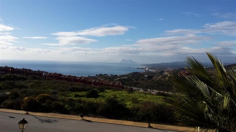 3 bedroom Townhouse for sale in Manilva with pool garage - € 375,000 (Ref: 9494850)