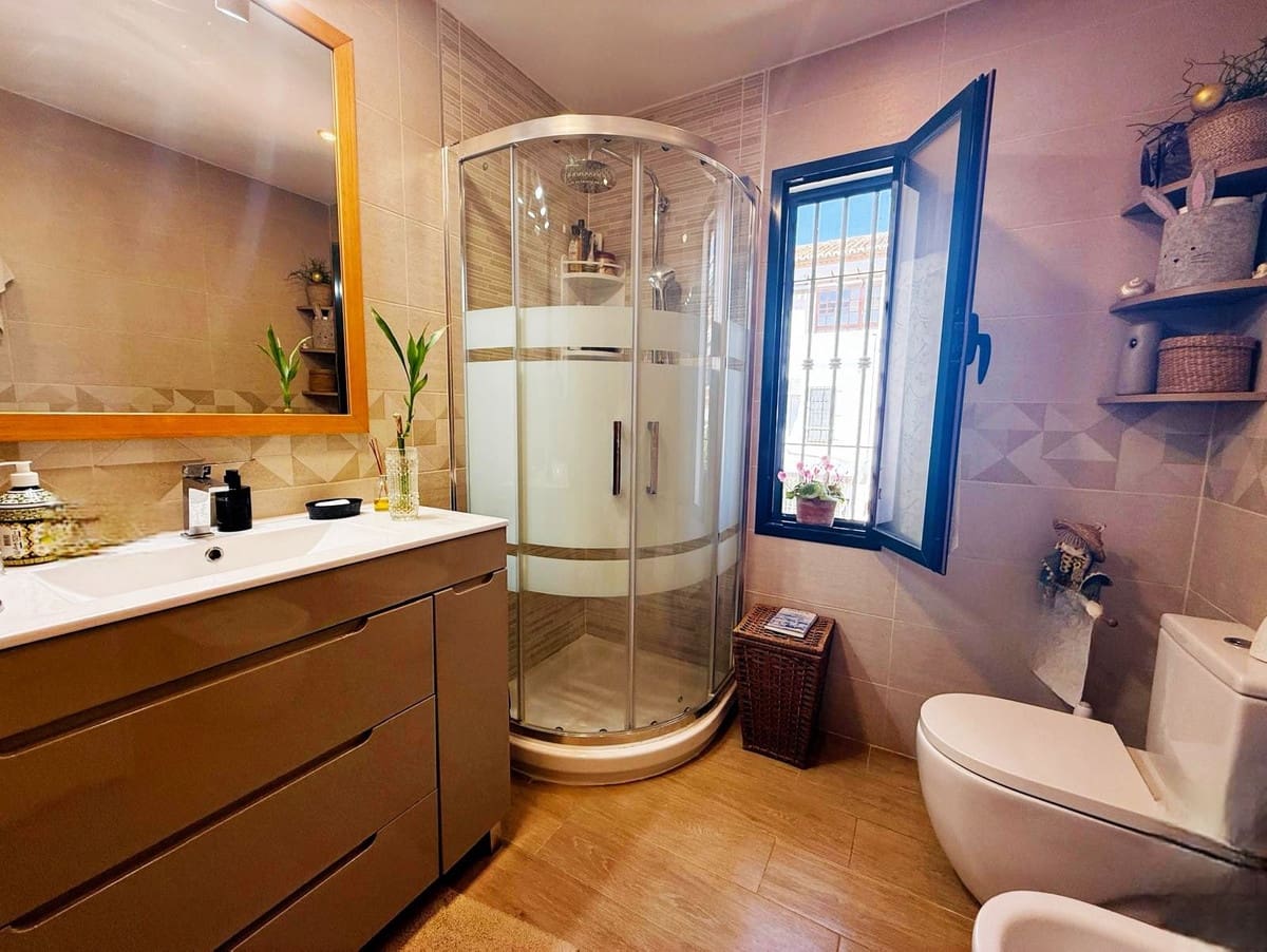 3 soveværelse Byhus til salg i Mijas Golf med swimmingpool garage - € 398.000 (Ref: 9495492)