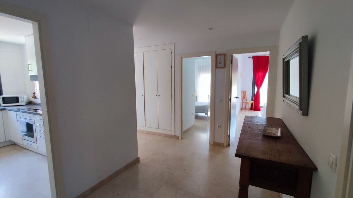 3 bedroom Apartment for sale in Manilva with pool - € 410,000 (Ref: 9495518)