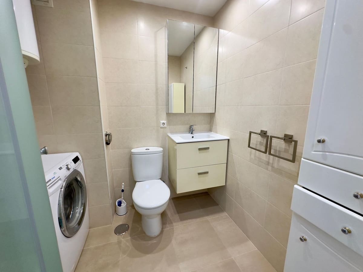 Studio til salgs i La Cala de Mijas med svømmebasseng - € 180 000 (Ref: 9495523)