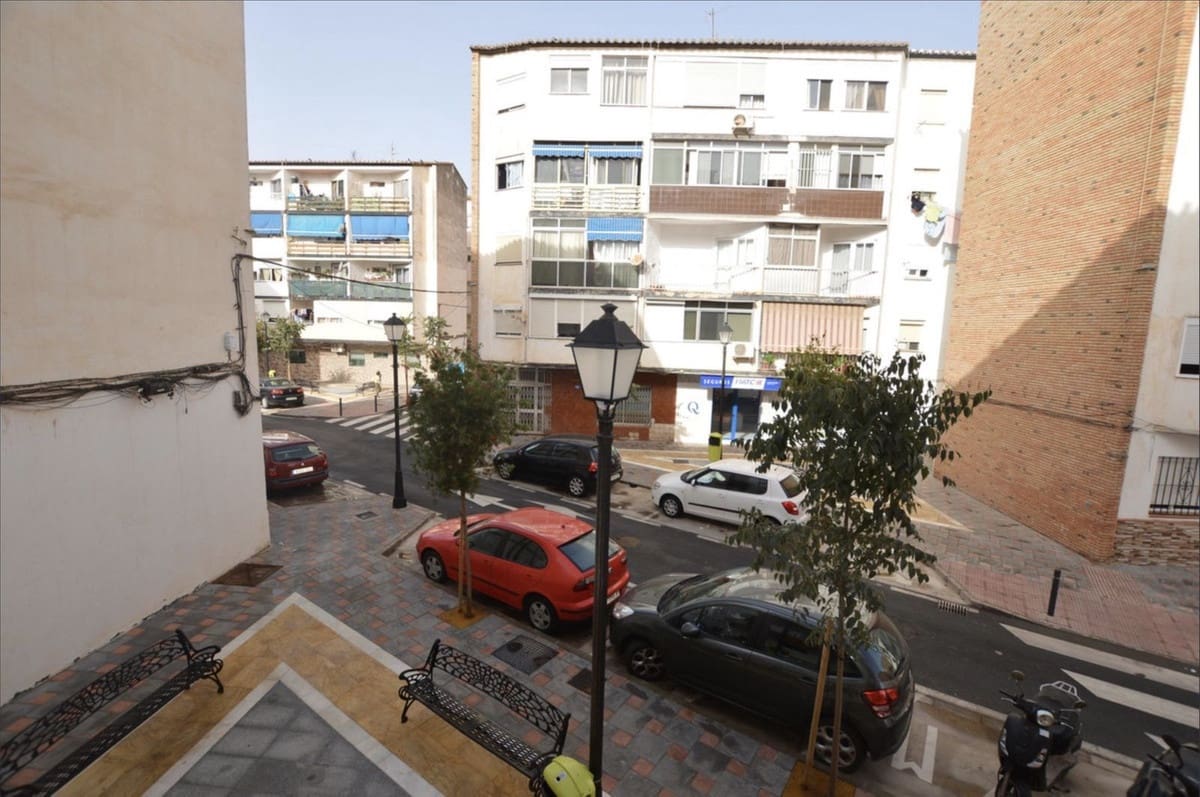 Apartamento de 3 habitaciones en Fuengirola en venta - 189.000 € (Ref: 9496440)