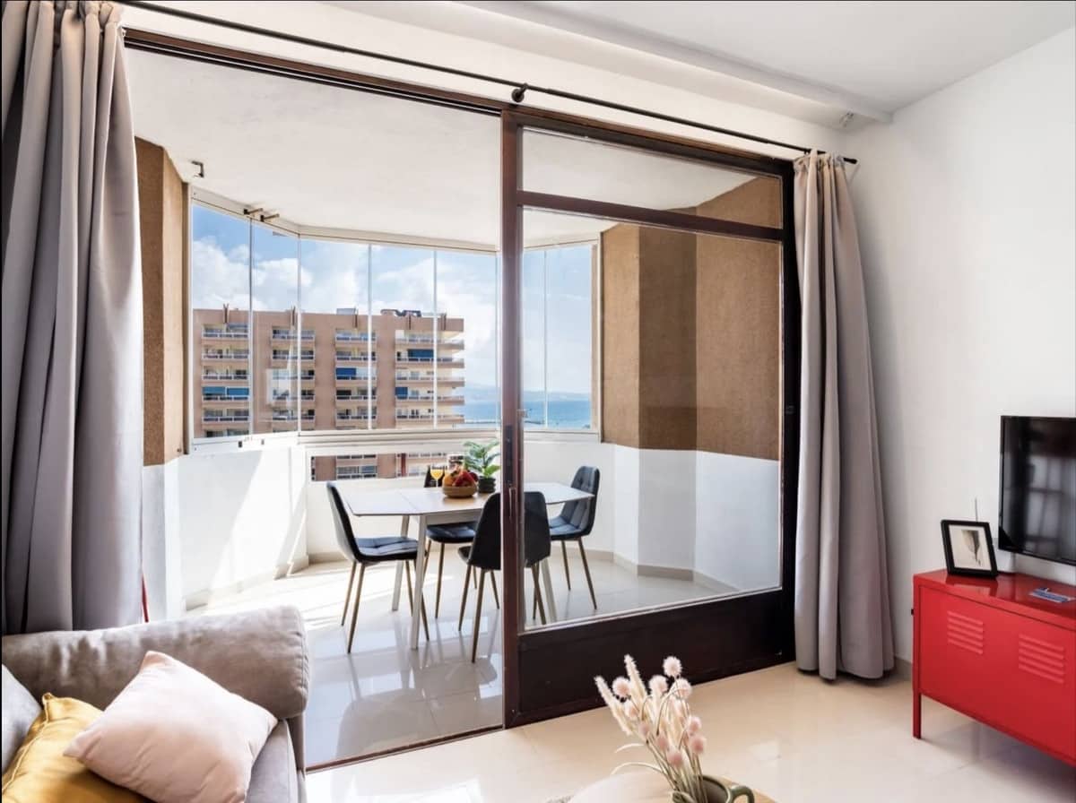 Studio til salg i Fuengirola med swimmingpool - € 249.000 (Ref: 9496448)