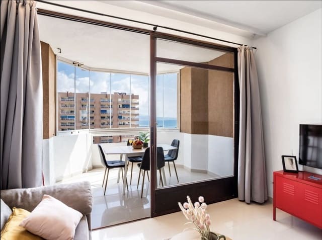 Studio til salg i Fuengirola med swimmingpool - € 249.000 (Ref: 9496448)