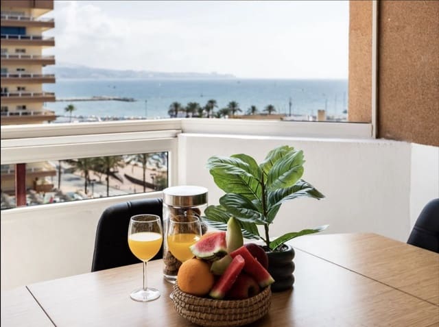 Studio til salg i Fuengirola med swimmingpool - € 249.000 (Ref: 9496448)